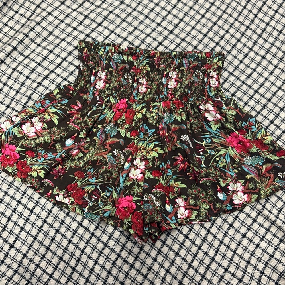 Anthropologie Brown Motif Floral Smocked Mini Shorts, XS